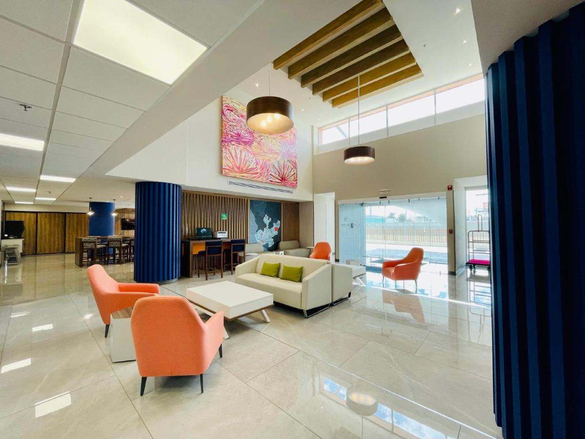 Holiday Inn Express - Guadalajara Vallarta Poniente By Ihg Zapopan Exteriör bild